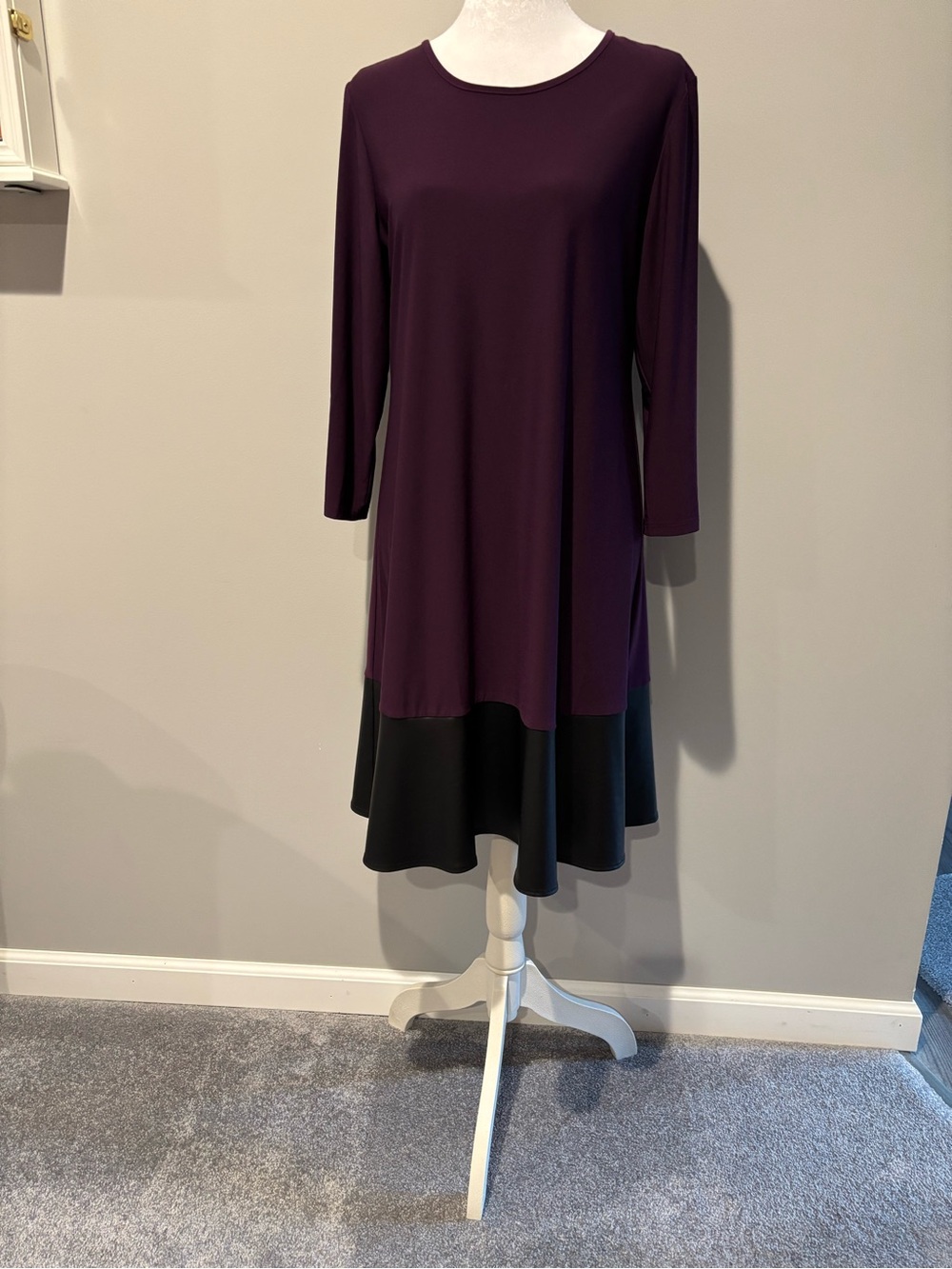 Tiana B. Plum and Black Colorblock Long Sleeve Swing Dress